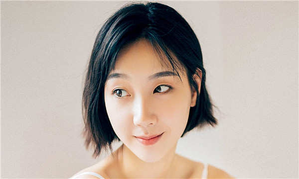 甘井子标题：试管生男孩子怎么办？助孕家庭的幸福之路